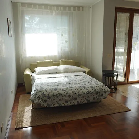 Trastevere Stazione Apartamento *